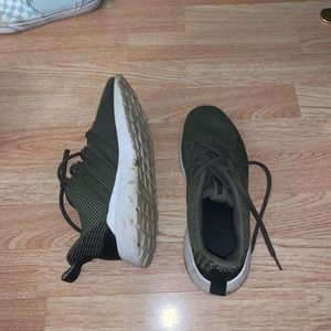 size 10 adidas shoes